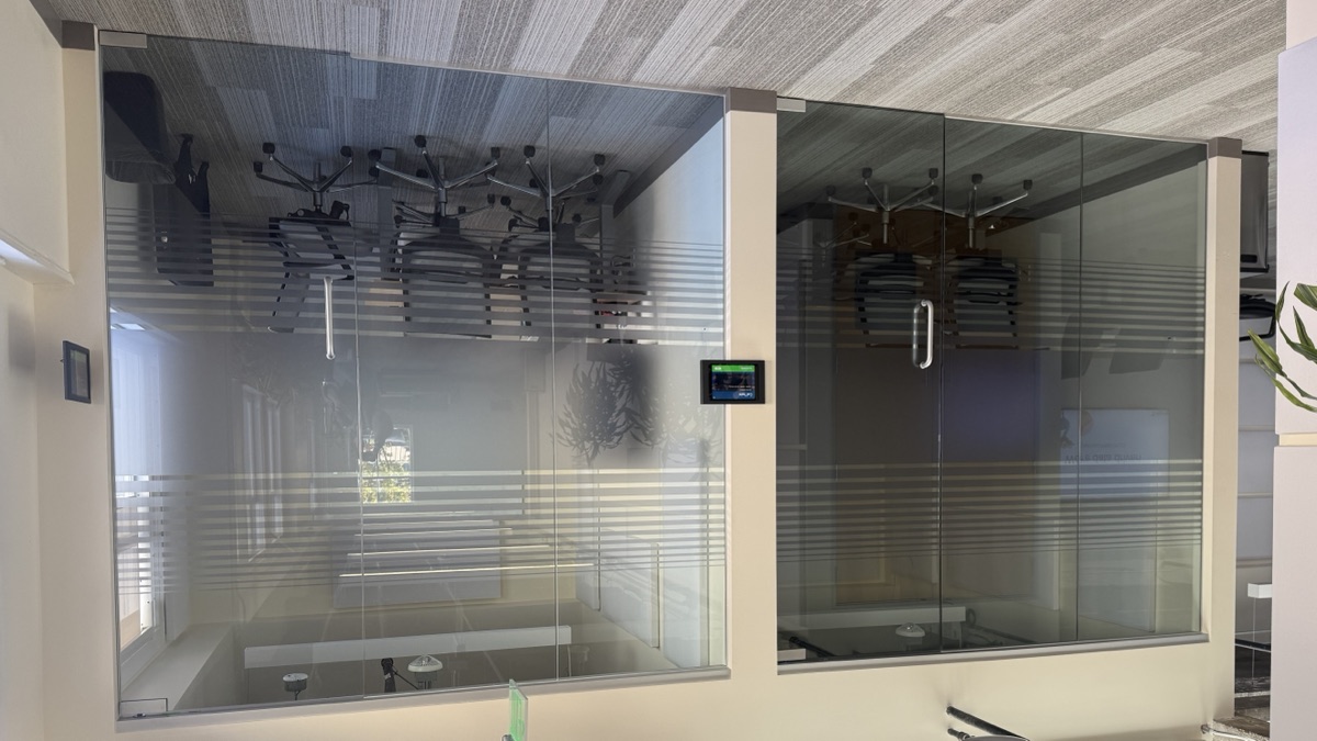 Demountable Glass Walls - Commercial Office Interiors